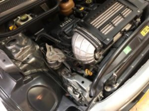 BMW　ミニ　R53　クーパーS　エンジンチェックランプ点灯修理のサムネイル