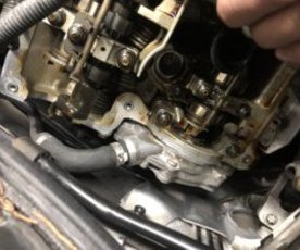 ＢＭＷ　Ｅ90　Ｎ46　オイル漏れ修理