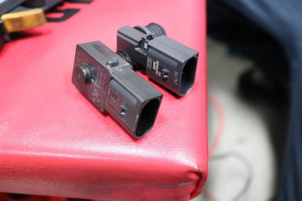 f10　アクティブハイブリッド5　ブレーキ異常のサムネイル