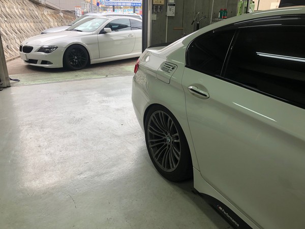 BMW F10 M5 の白煙トラブル　S63のサムネイル