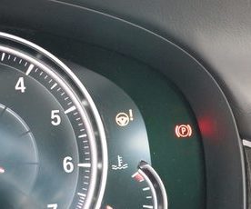BMW　650のステアリング警告灯修理