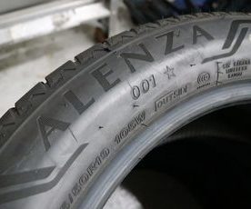 ＢＭＷ　Ｇ01　Ｘ3　タイヤ交換