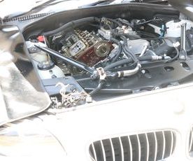 F11 528I　ツーリングエンジンオイル漏れ修理