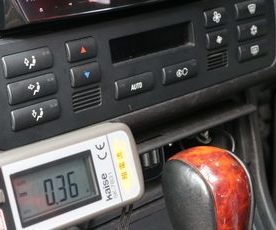 E46 エアコンの電源が入らない修理