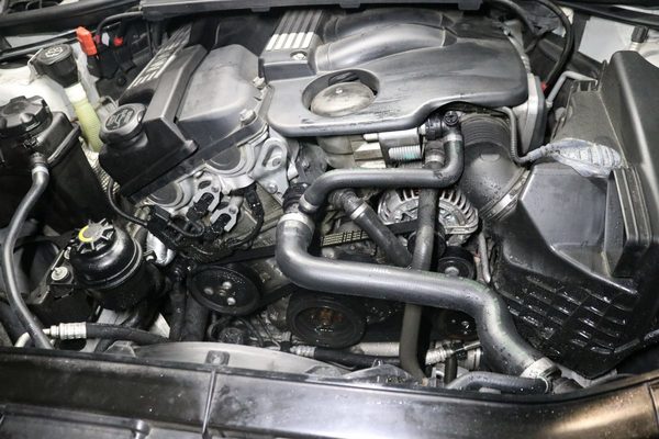 E90 320 N46　チェックランプ点灯走行不能修理のサムネイル