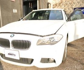 F10　523I　助手席ドアミラー動かない修理