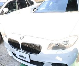 F10 523i 走行中焦げ臭い　修理