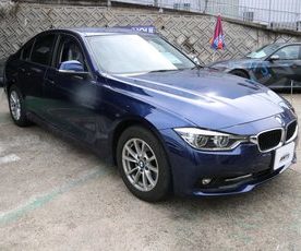 F30 320d エンジンオイル交換