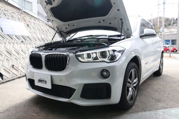 F48　ｘ1　18i バッテリー交換のサムネイル