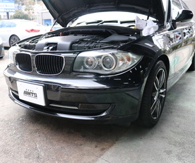 E87　120i　駐車場にオイルが漏れた跡がある修理