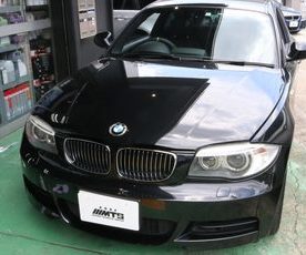 e82 135i ボンネット開きにくい修理
