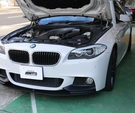 f11 528i ツーリングトランク開かない修理