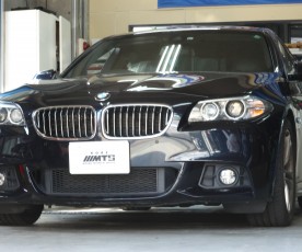 F10　528i　冷却水警告灯点灯　カウルトップ交換