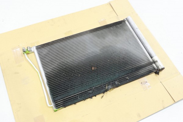 エムゴンのエアコン修理